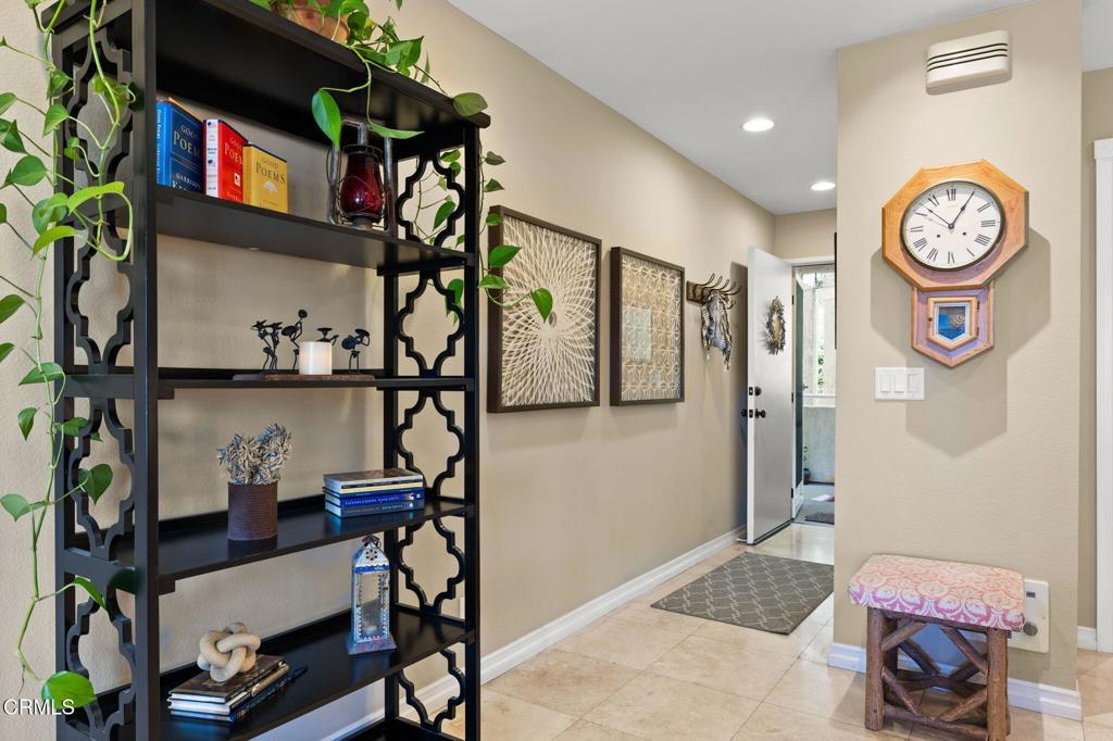 Photo of Listing #V1-30229