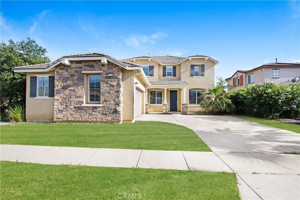 Photo of Listing #SR25118843