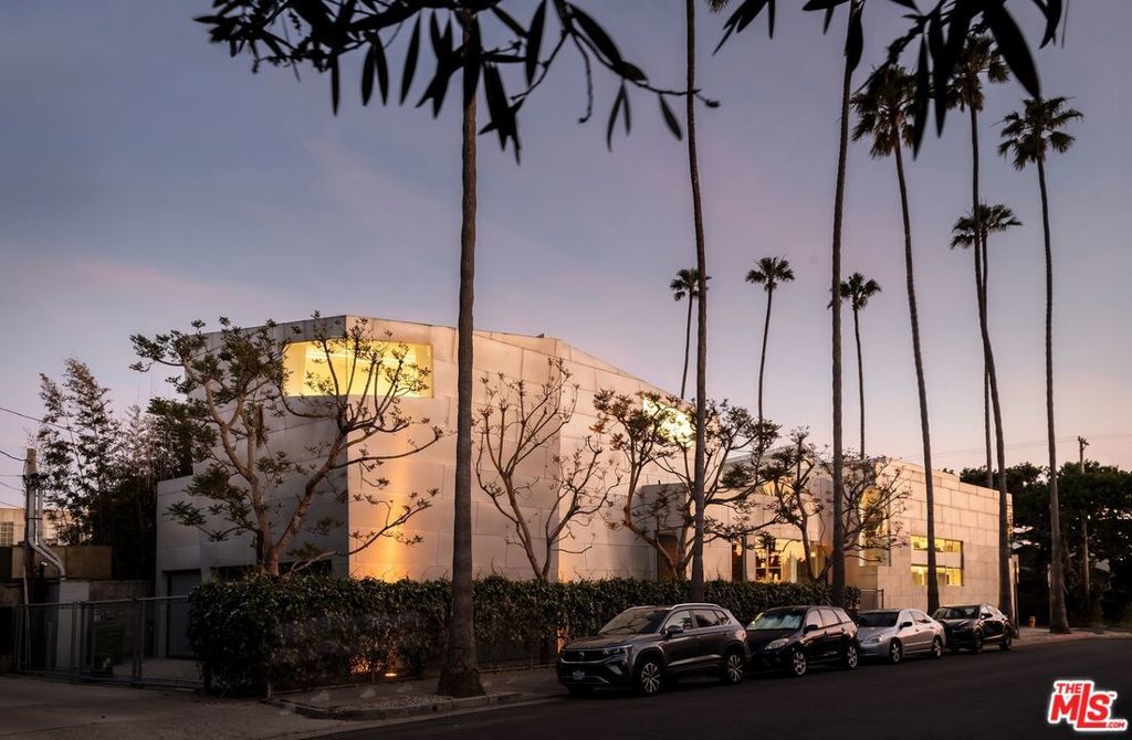 Photo of Listing #25541739