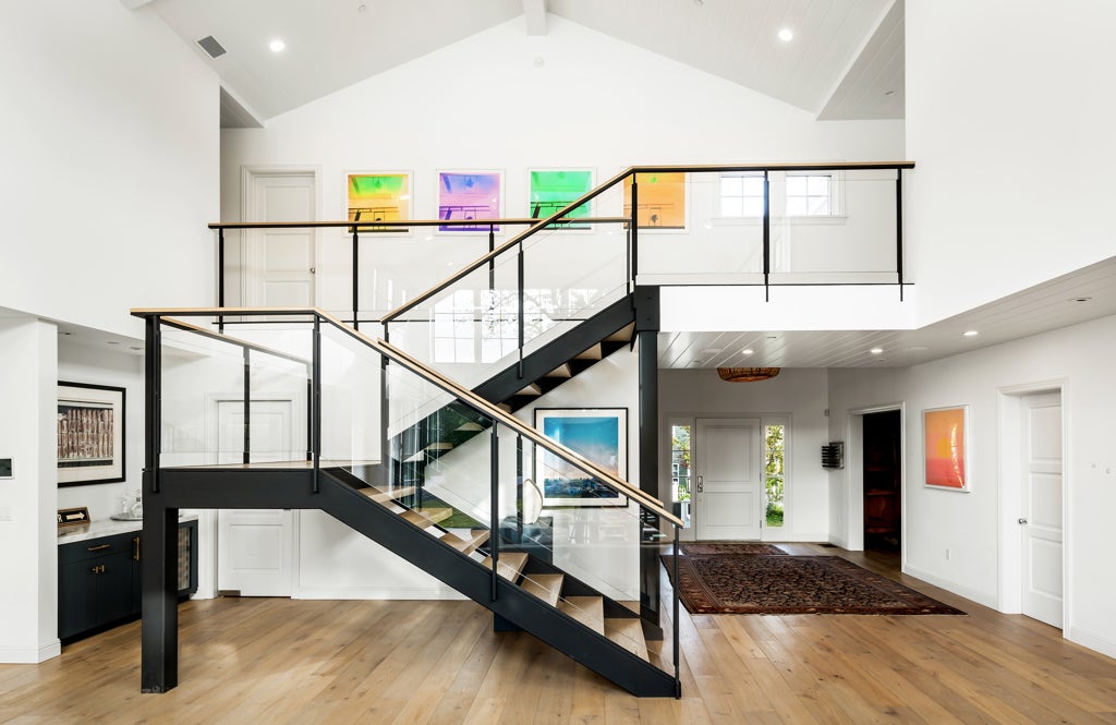 Photo of Listing #25541933