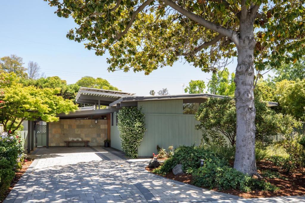 Photo of Listing #ML82008680