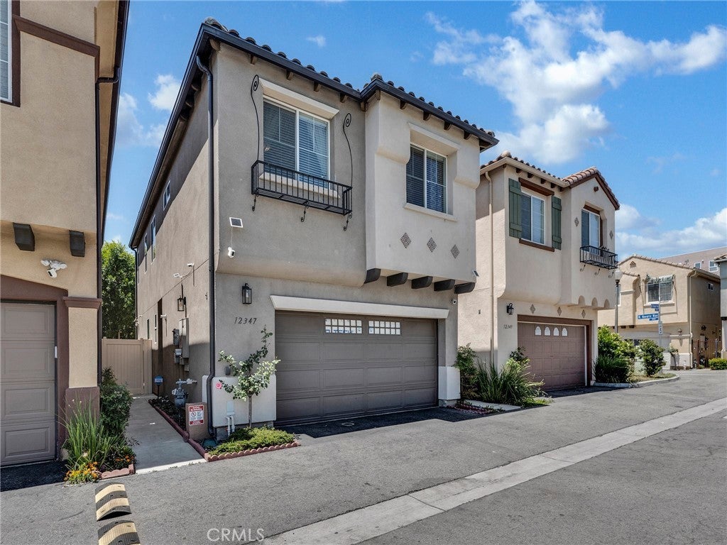 Photo of Listing #SR25118758