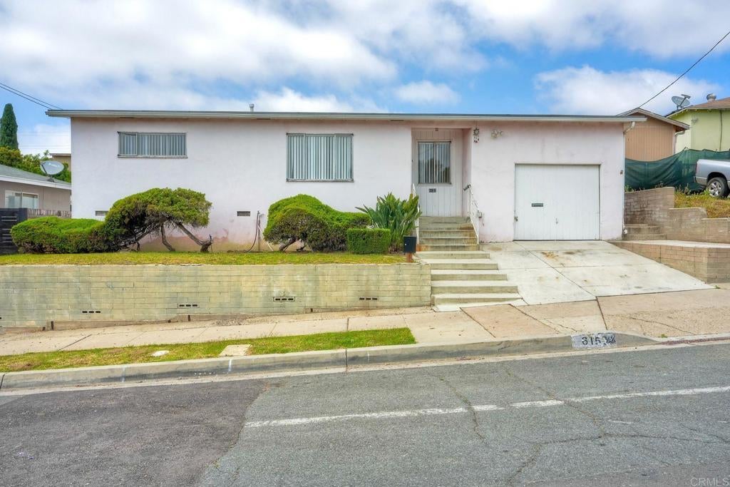 Photo of Listing #PTP2503914