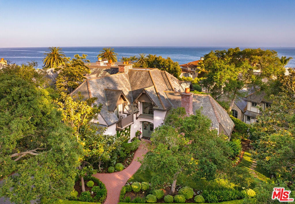 Photo of Listing #25544773