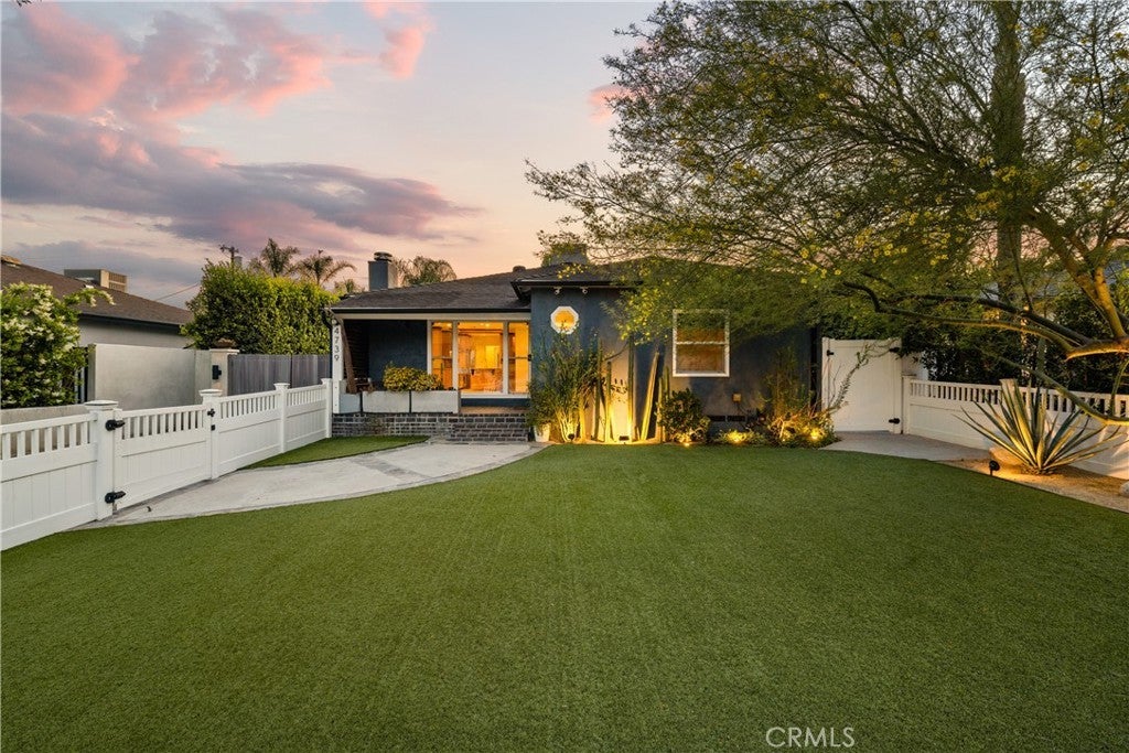 Photo of Listing #SR25118501