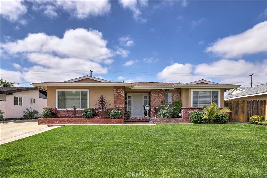 Photo of Listing #PW25111051