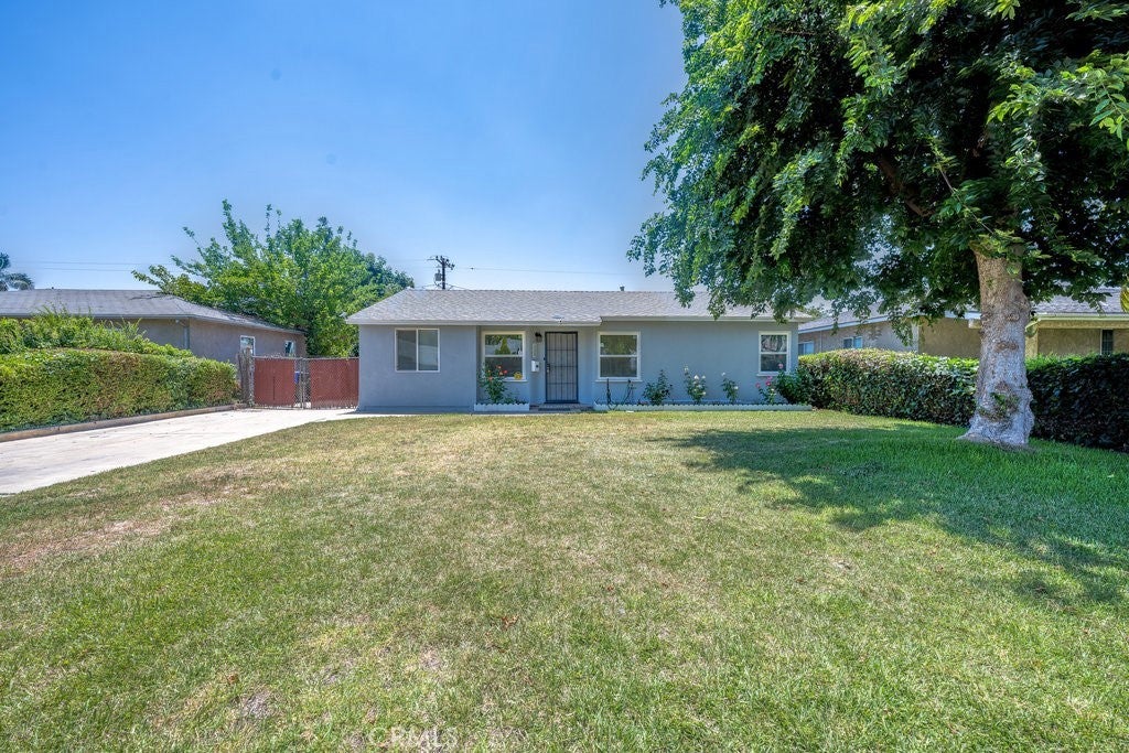 Photo of Listing #SR25119247