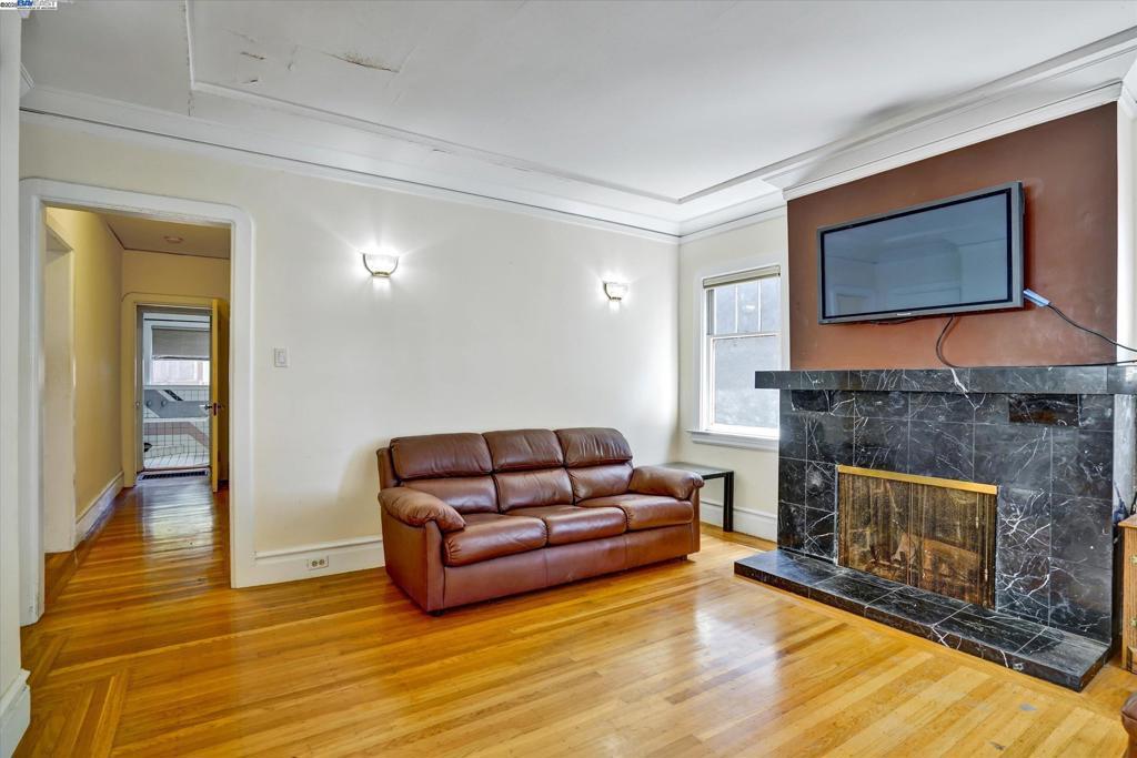 Photo of Listing #41099314