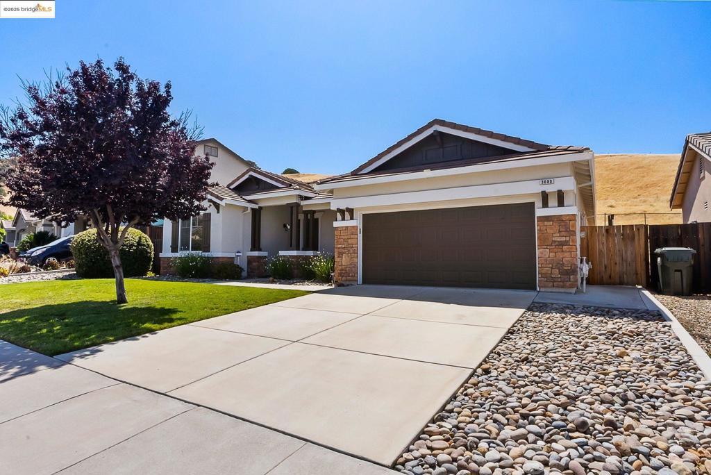 Photo of Listing #41099323