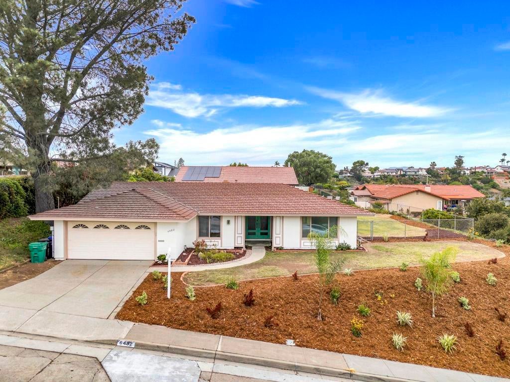 Photo of Listing #PTP2503926