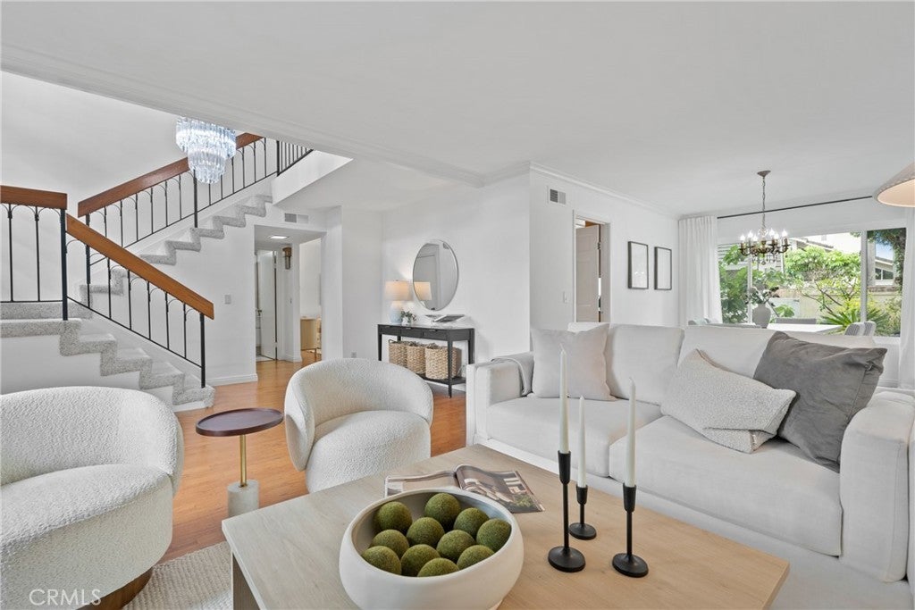 Photo of Listing #OC25119383