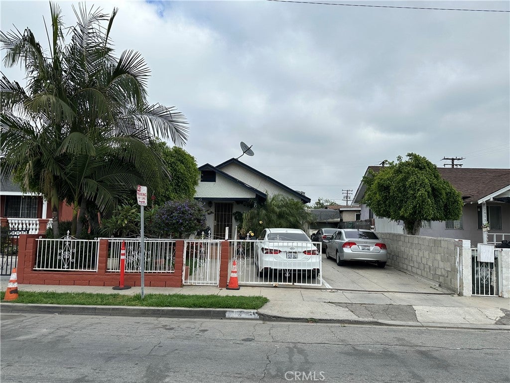 Photo of Listing #RS25119438