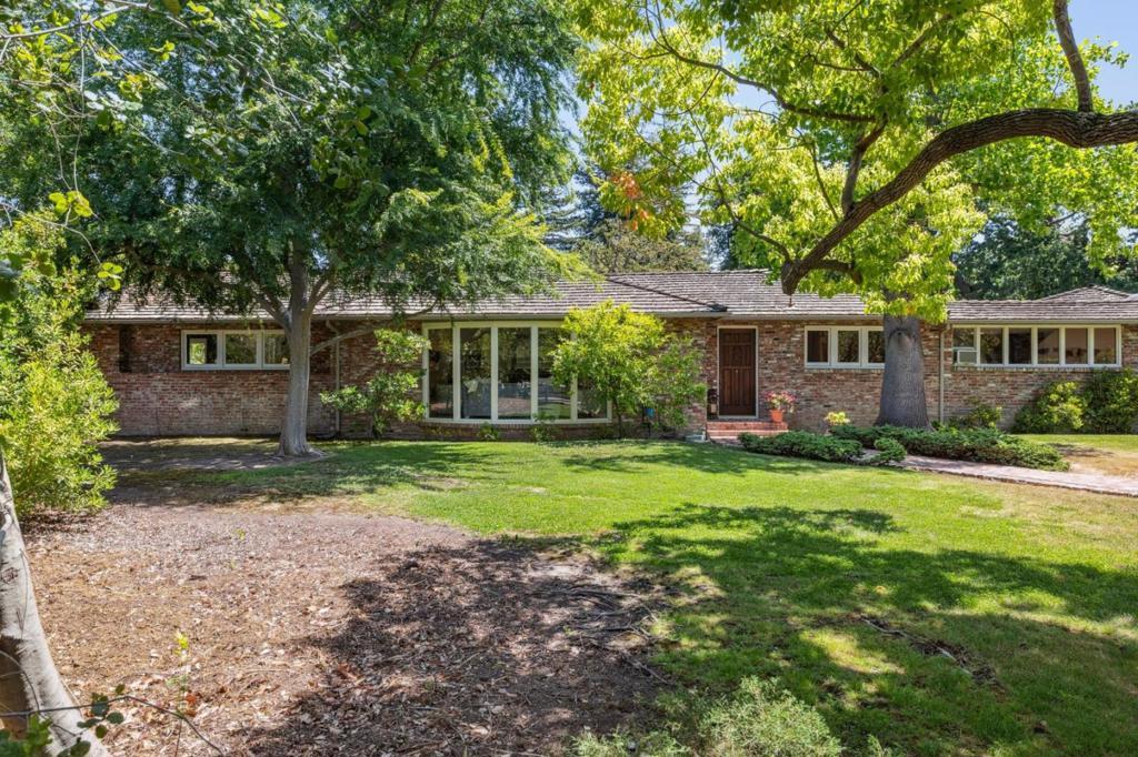 Photo of Listing #ML82008780