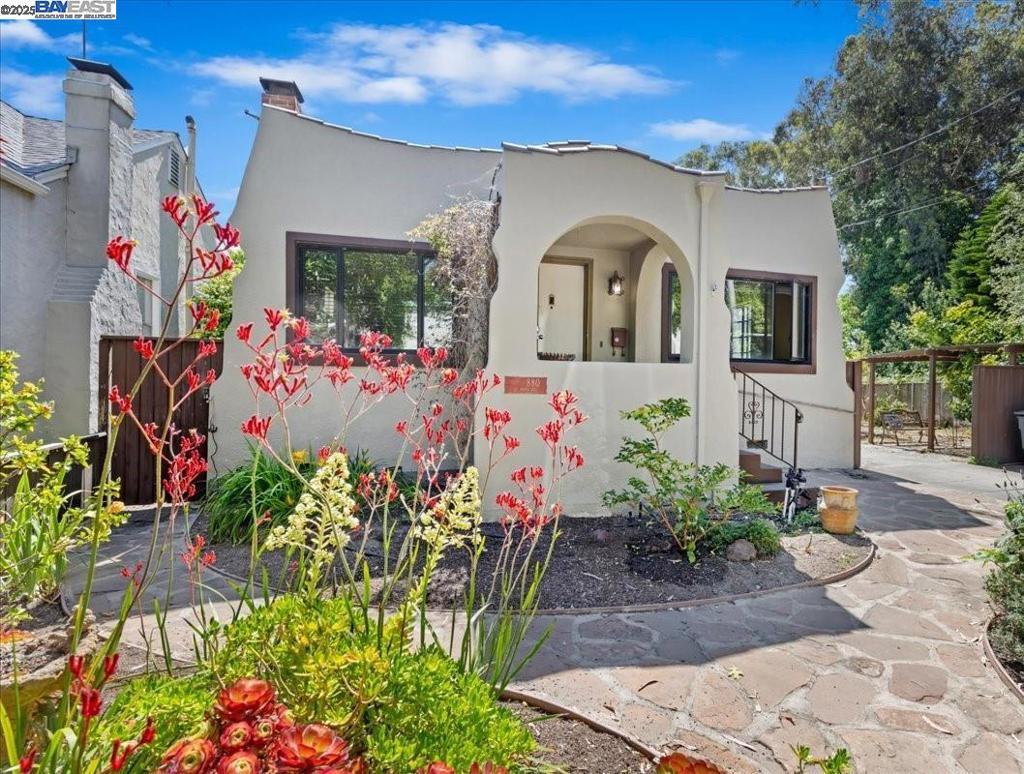 Photo of Listing #41099356