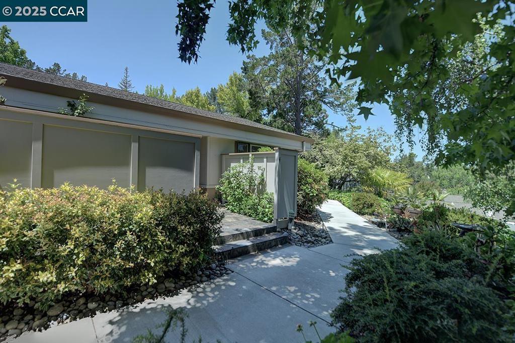 Photo of Listing #41099362