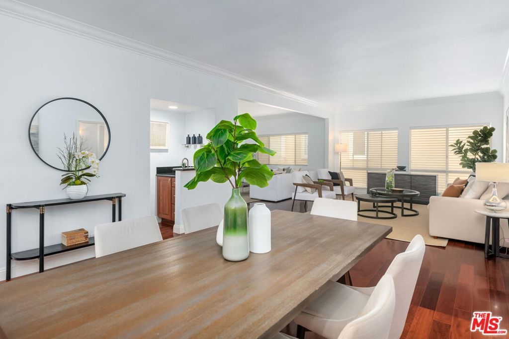 Photo of Listing #25544769