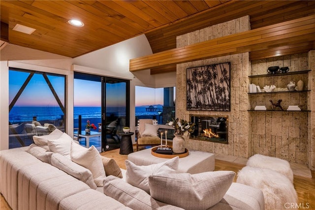 708 The Strand, Manhattan Beach.