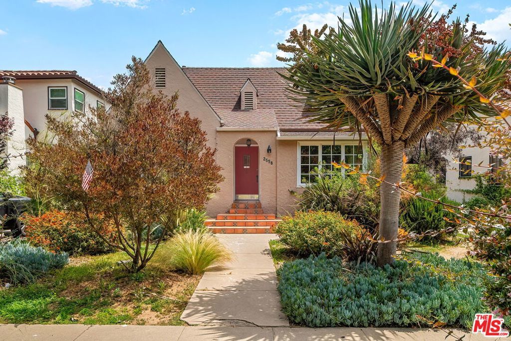 Photo of Listing #25544475