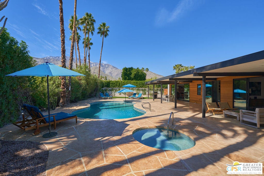 Photo of Listing #25544455PS