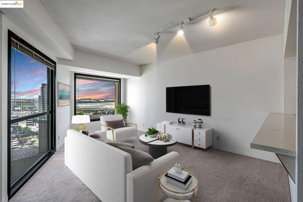 Photo of Listing #41099382