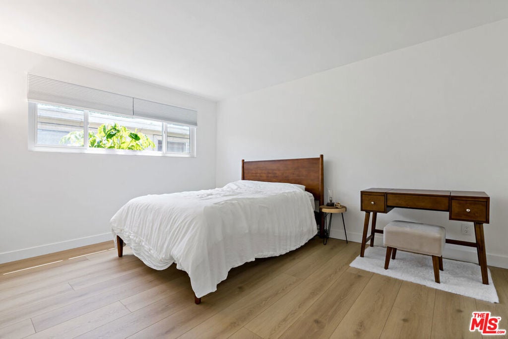 Photo of Listing #25545127