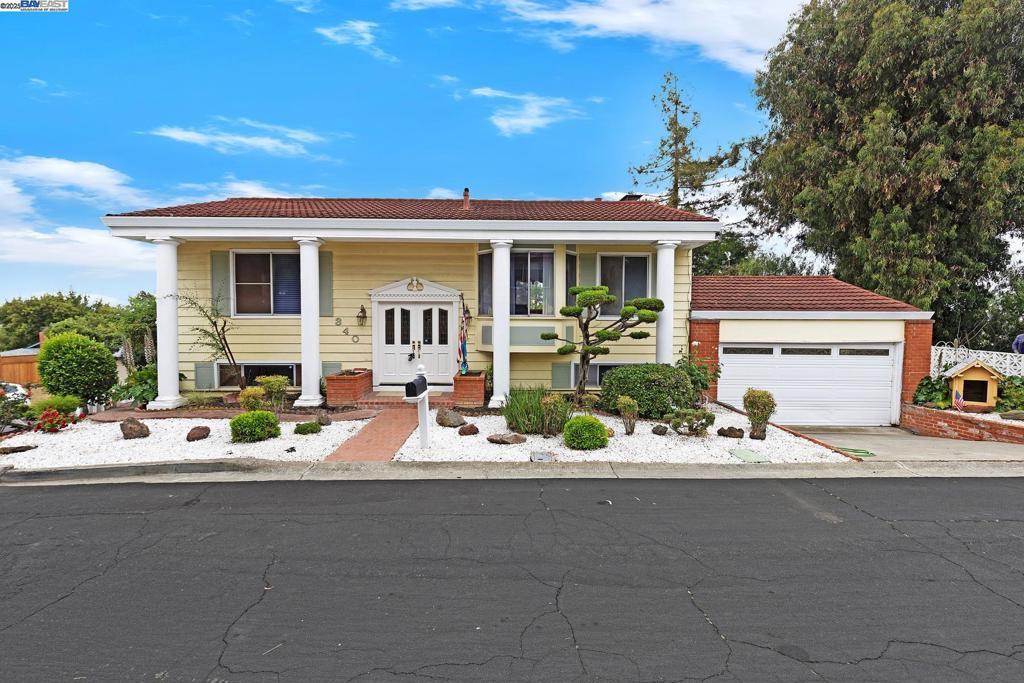 Photo of Listing #41099392