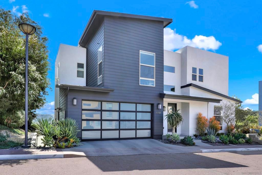 Photo of Listing #250028871SD