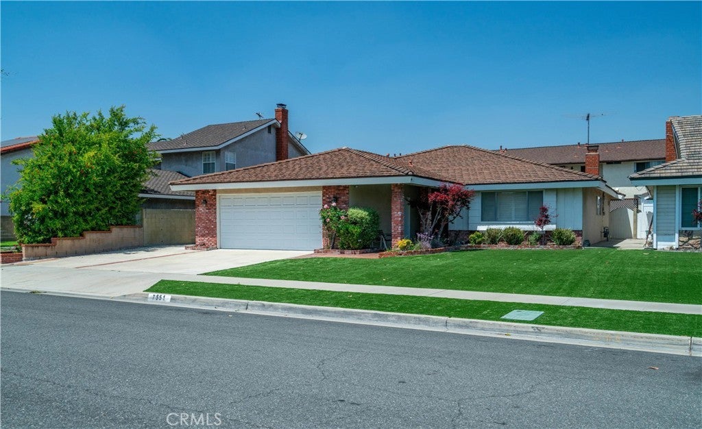 Photo of Listing #PW25119909