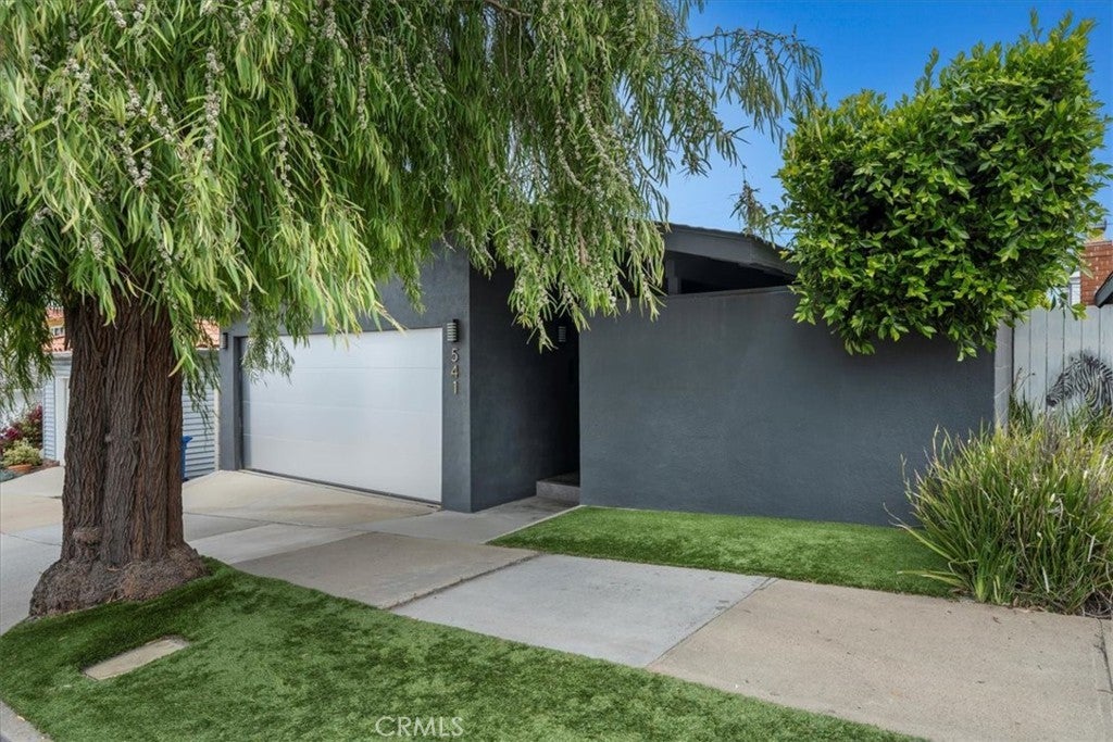 Photo of Listing #SB25117098