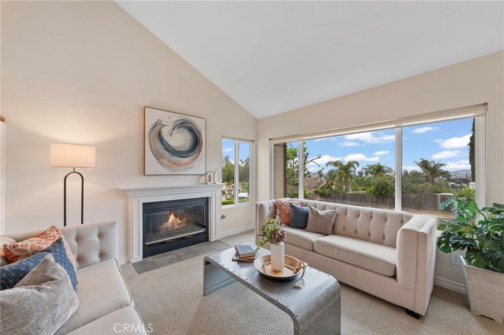 Photo of Listing #OC25120070