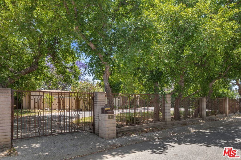 Photo of Listing #25522669