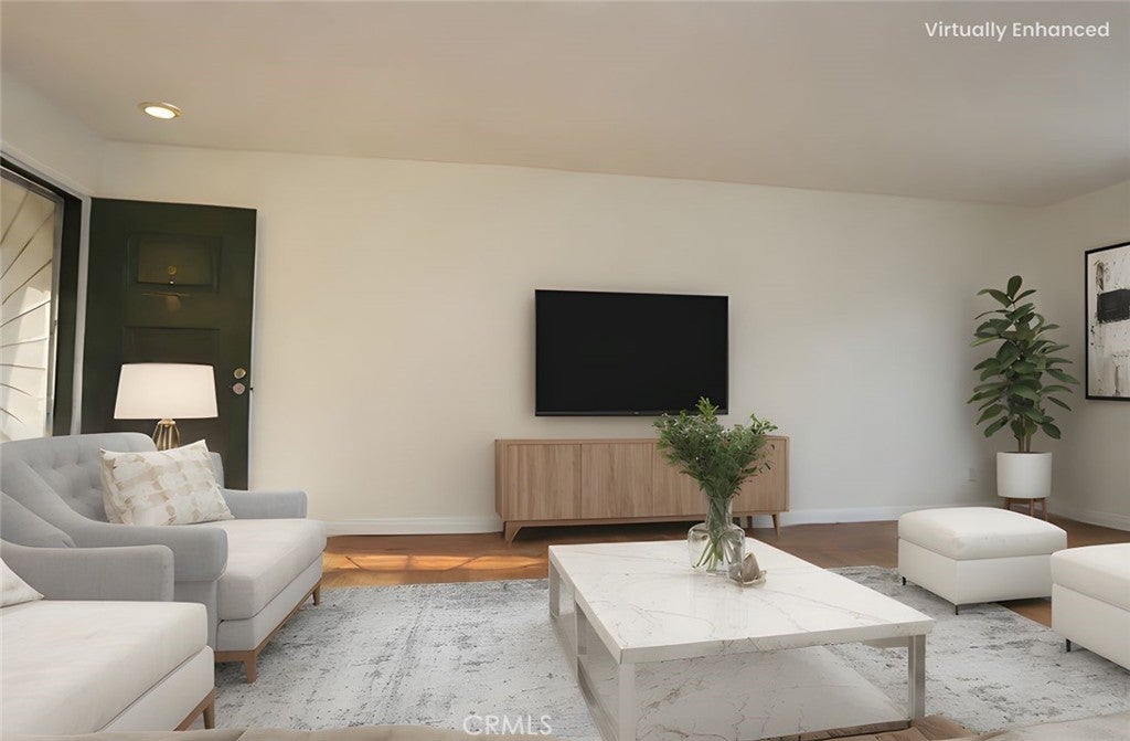 Photo of Listing #PW25118122