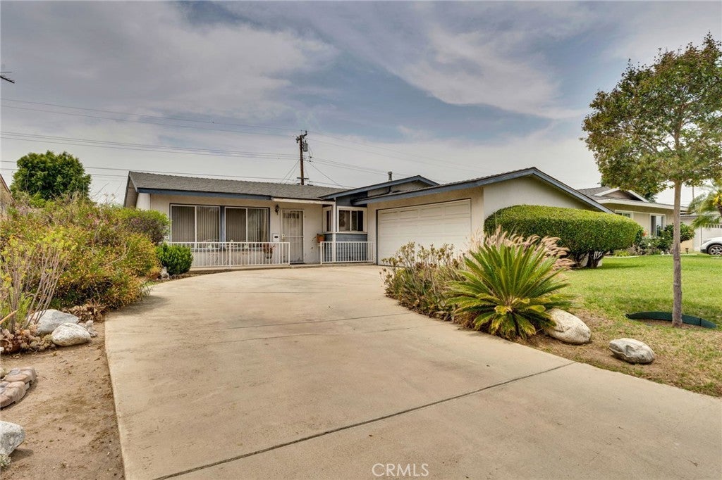 Photo of Listing #CV25120353