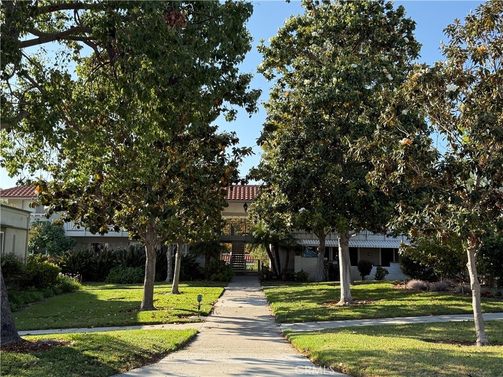 Photo of Listing #OC25117074