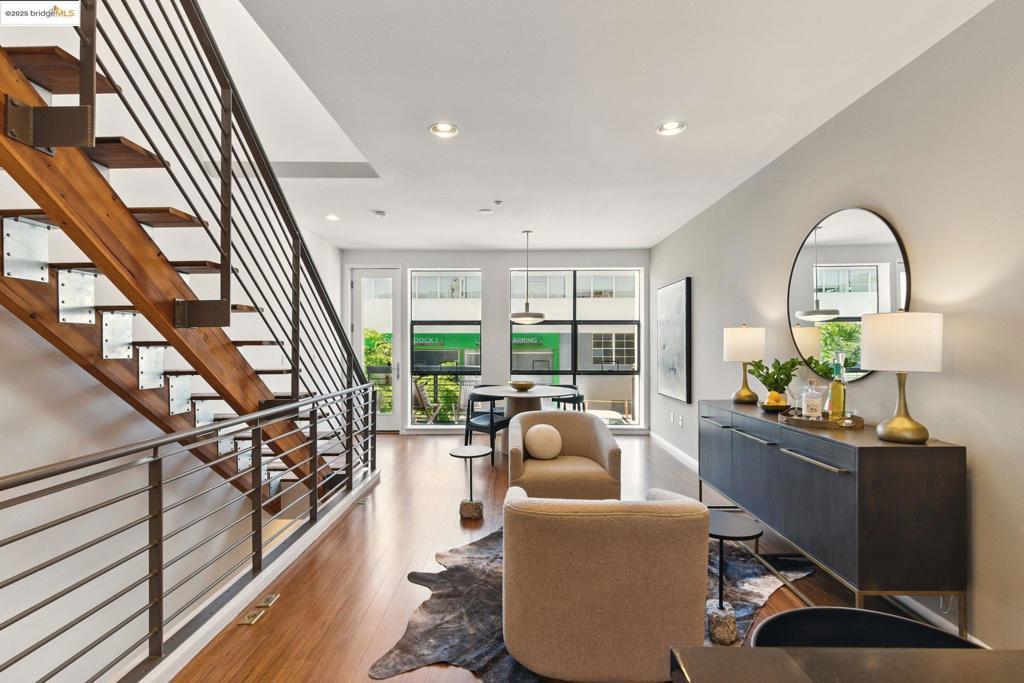 Photo of Listing #41099492