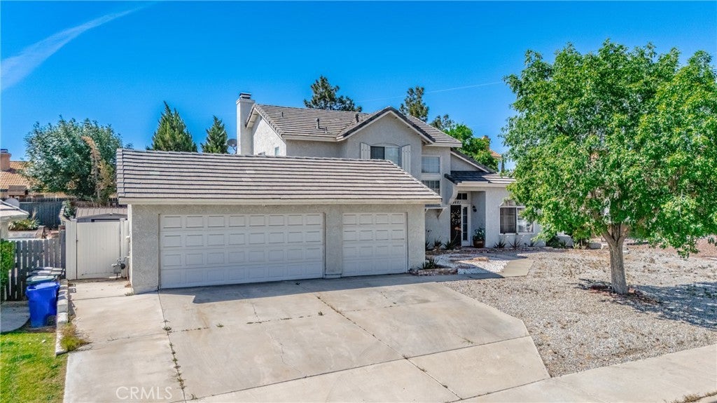 Photo of Listing #MB25120498