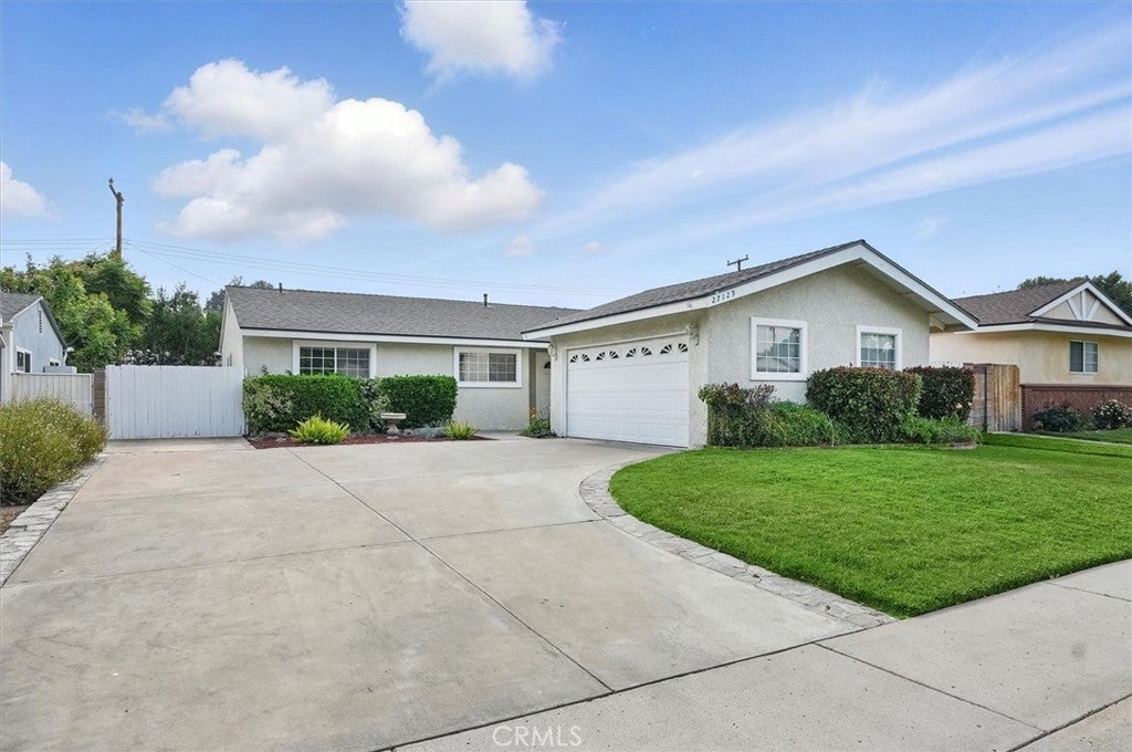 Photo of Listing #SR25114514