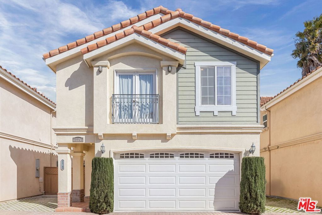 Photo of Listing #25545177