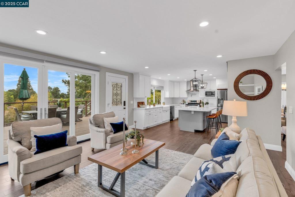 Photo of Listing #41099590