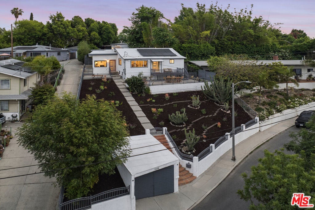 Photo of Listing #25545687