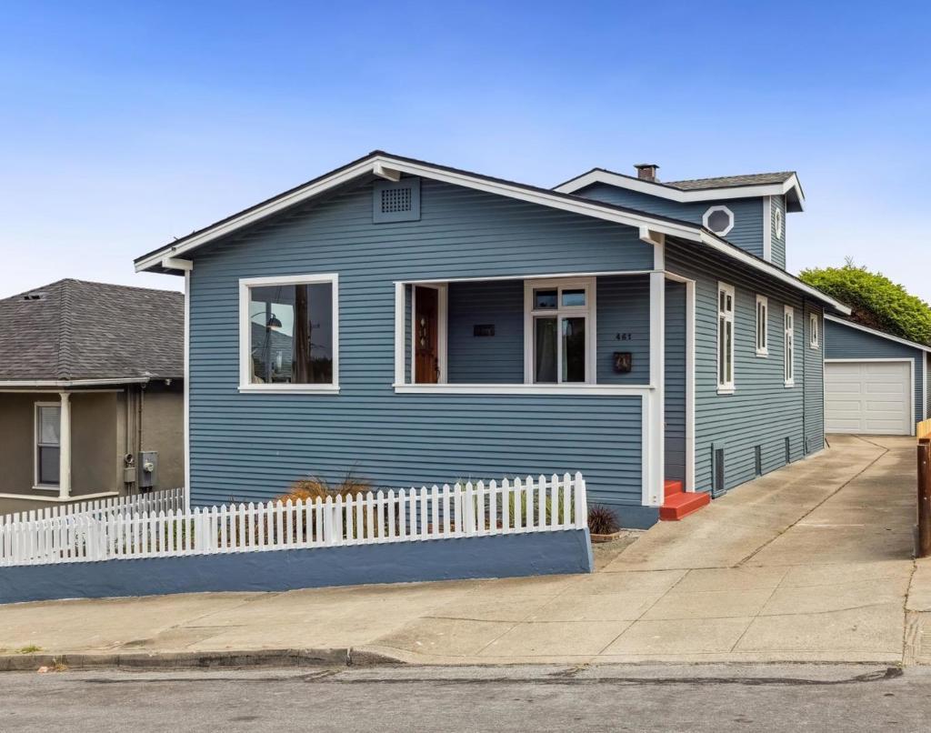 Photo of Listing #ML82009060