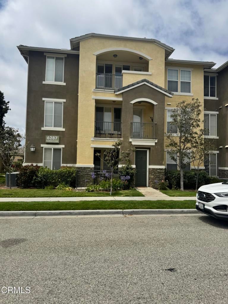 Photo of Listing #V1-30281