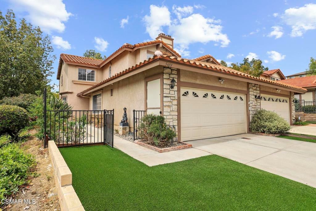 Photo of Listing #225002695