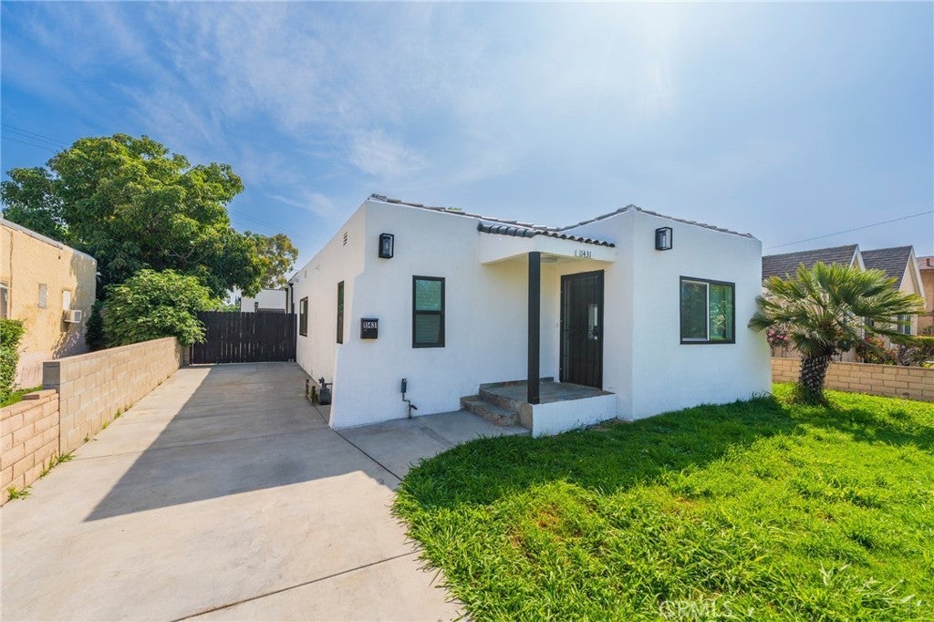 Photo of Listing #OC25121135