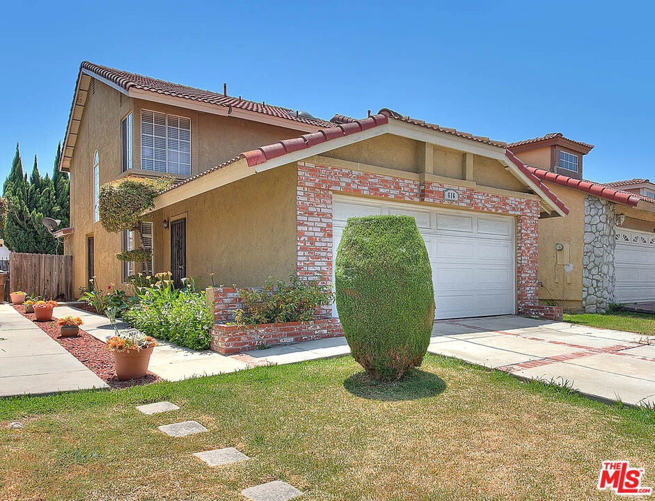 Photo of Listing #25545671