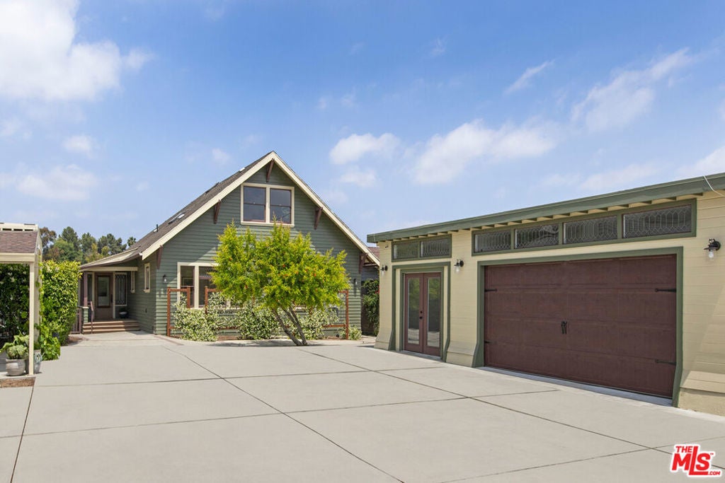 Photo of Listing #25543651