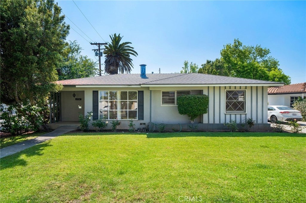 Photo of Listing #OC25120907