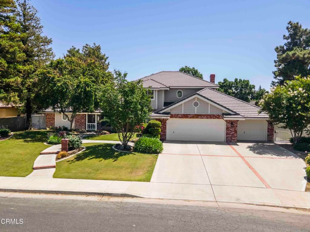 Photo of Listing #V1-30300