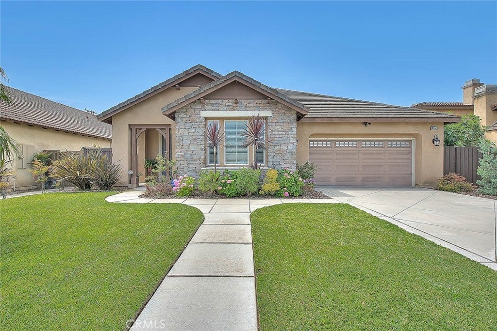 Photo of Listing #CV25121463