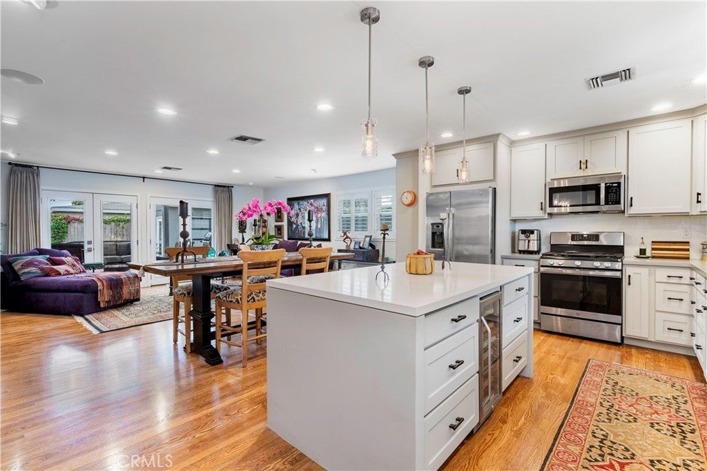 Photo of Listing #PW25121473